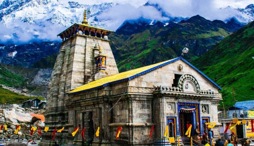 Kedarnath_Temple_in_Rainy_season